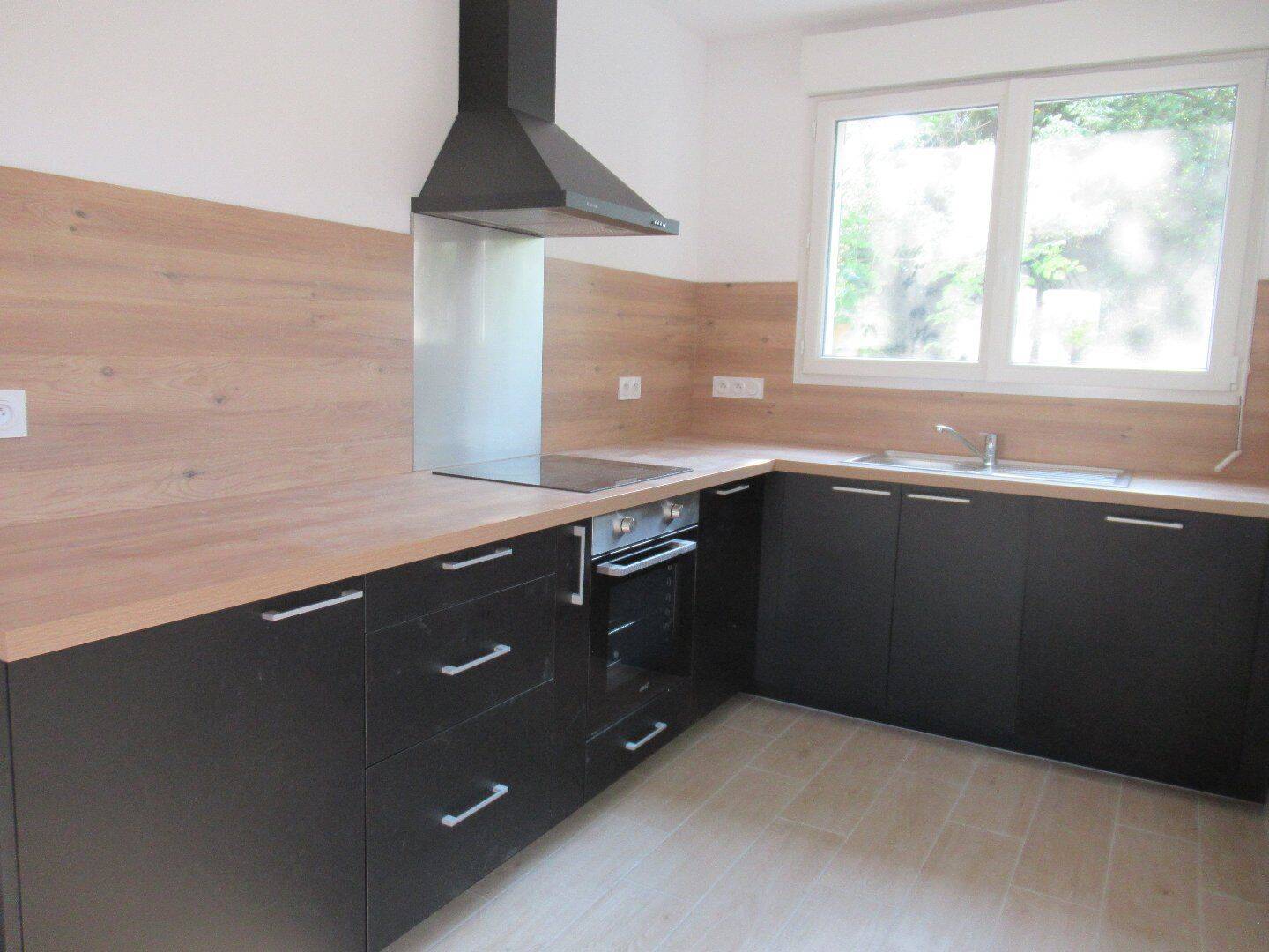 Appartement 3 pièces 67 m² · à Magalas · 67 m² · 705 €/mois