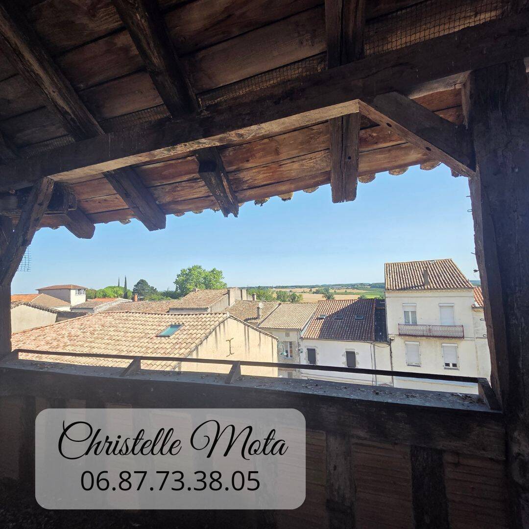 Maison 4 pièces 179 m² · à Cancon · 178,9 m² · 67 000 €