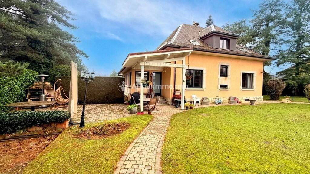 Maison à vendre 1 150 000 € 5 pièces 3 chambres 187,2 m² Ballaison 74140