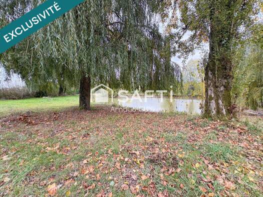 Propriété de loisirs à vendre 64 000 € 10 575 m² de terrain Arçonnay 72610