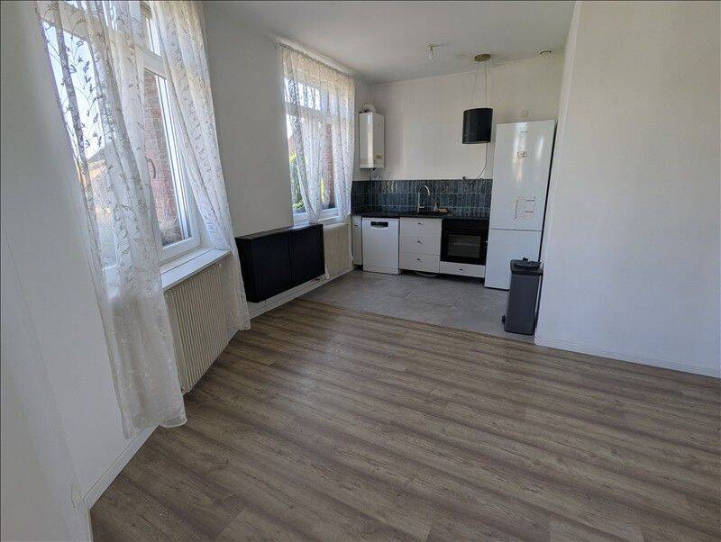 Appartement 4 pièces 88 m² · à Valenciennes · 88 m² · 890 €