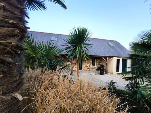 Maison à vendre 394 000 € 6 pièces 4 chambres 130 m² 2 640 m² de terrain Ploëzal 22260