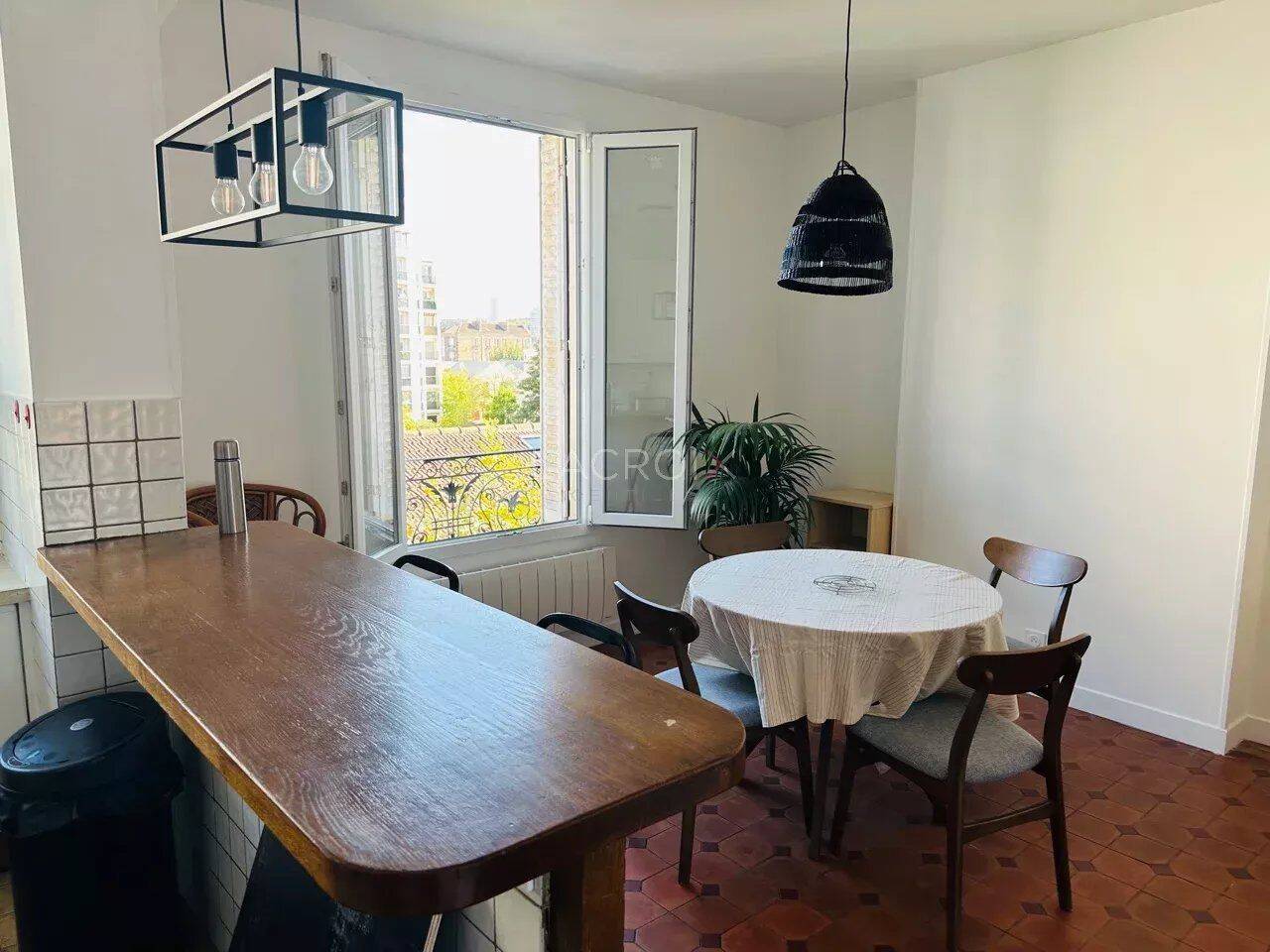 Appartement 4 pièces 57 m² · à Gentilly · 56,5 m² · 1 593 €