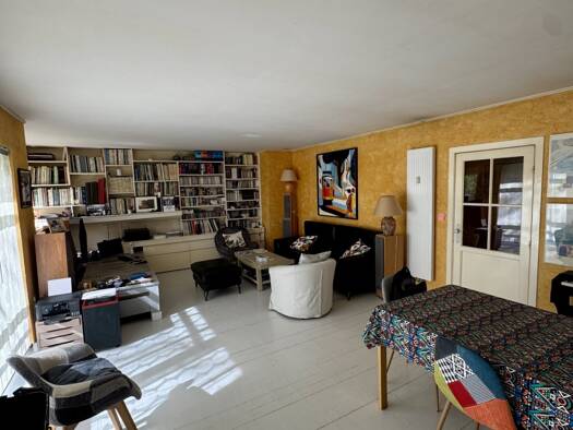 Appartement à vendre 267 000 € 5 pièces 4 chambres 122 m² Étage 1/4 Le Blosne Rennes 35200