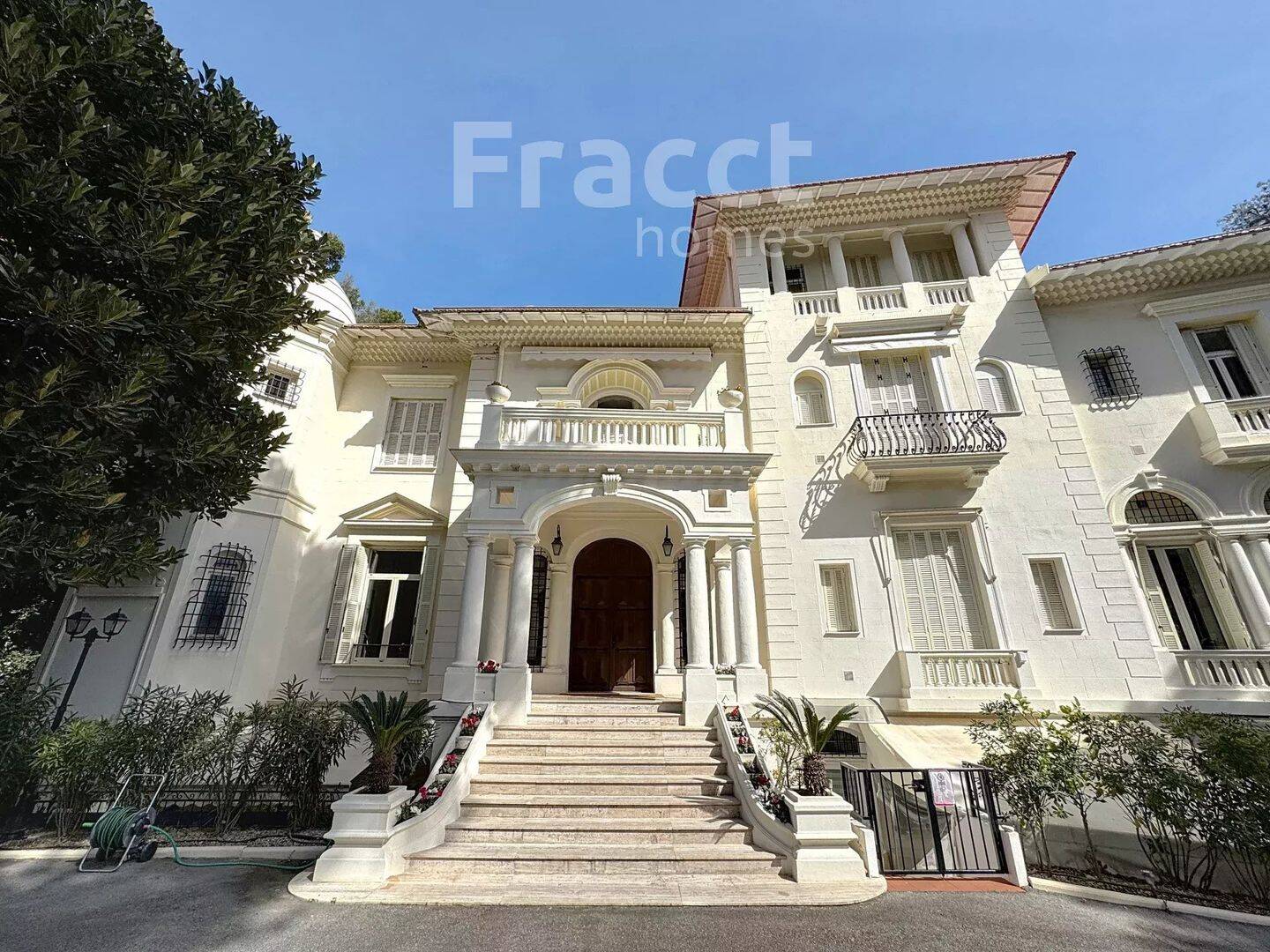 Appartement 2 pièces 50 m² · à Roquebrune-Cap-Martin · 50 m² · 850 000 €