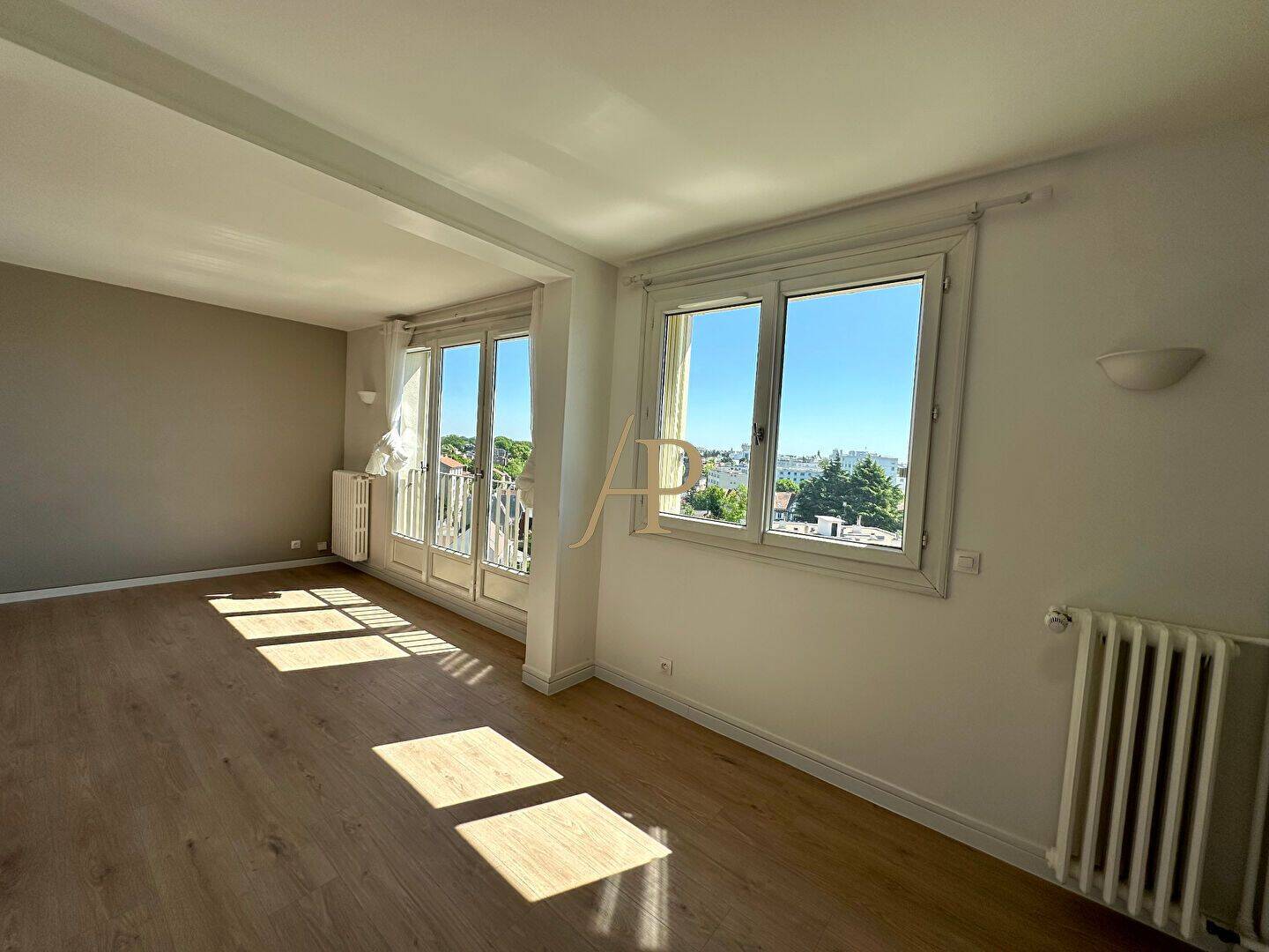 Appartement 5 pièces 70 m² · à Saint-Germain-en-Laye · 70,2 m² · 354 000 €