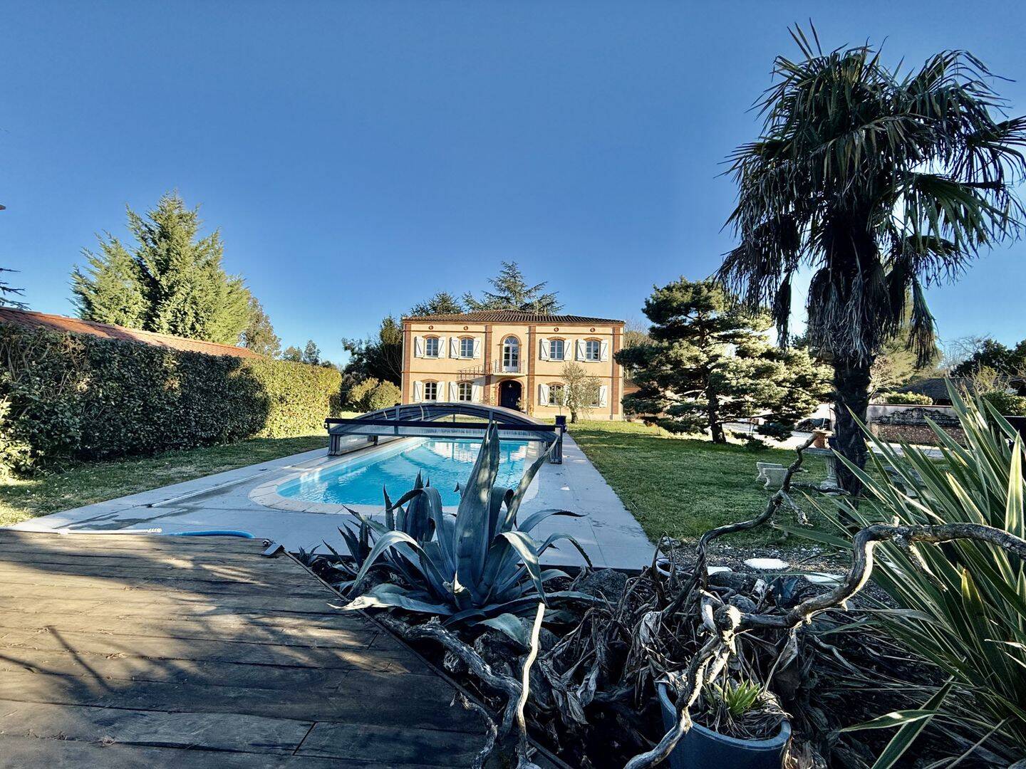 Maison 5 pièces 253 m² · à Cugnaux · 253 m² · 560 500 €