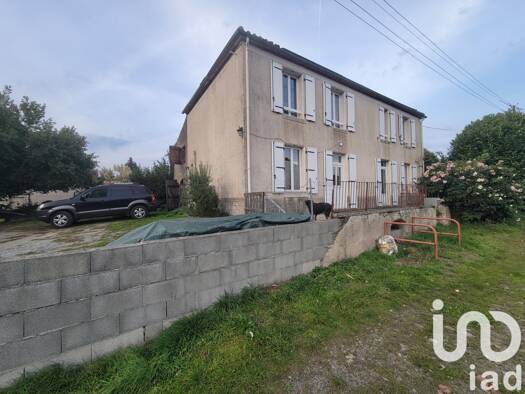 Maison à vendre 59 900 € 5 pièces 4 chambres 130 m² 495 m² de terrain Saint-Mesmin 85700