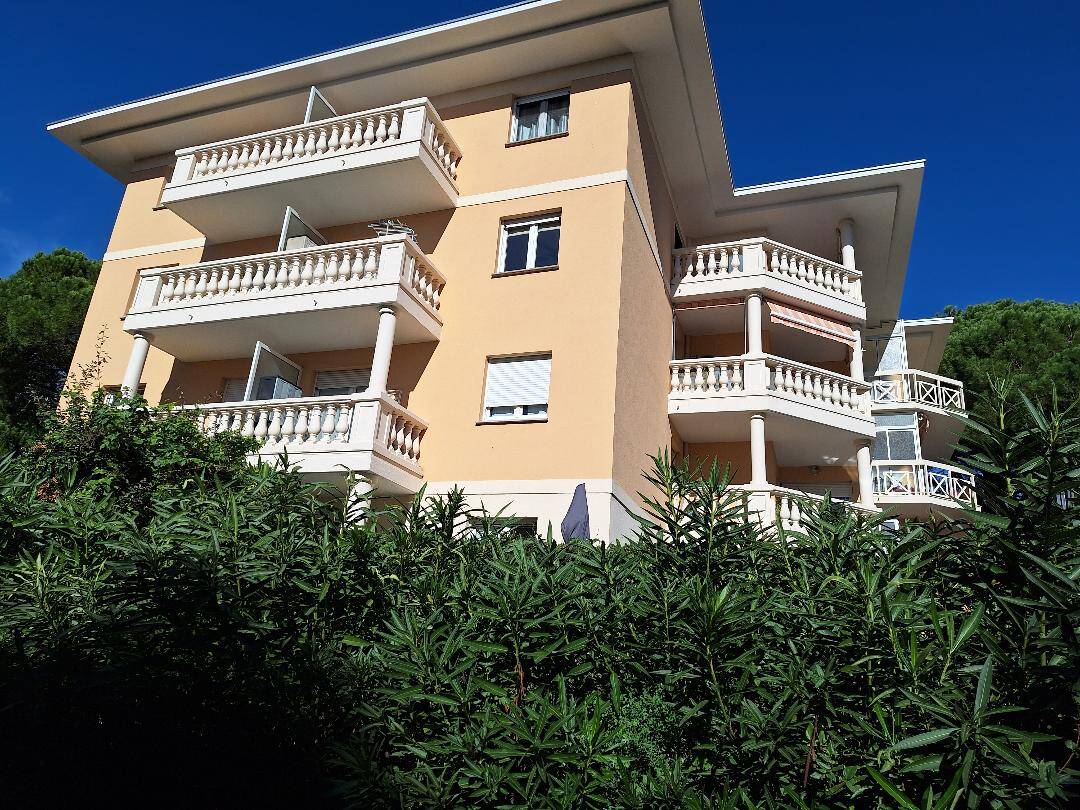 Appartement 3 pièces 76 m² · à Fréjus · 76 m² · 339 000 €