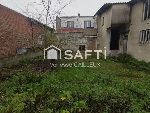 Immeuble à vendre 95 000 € 131 m² La Fère 02800