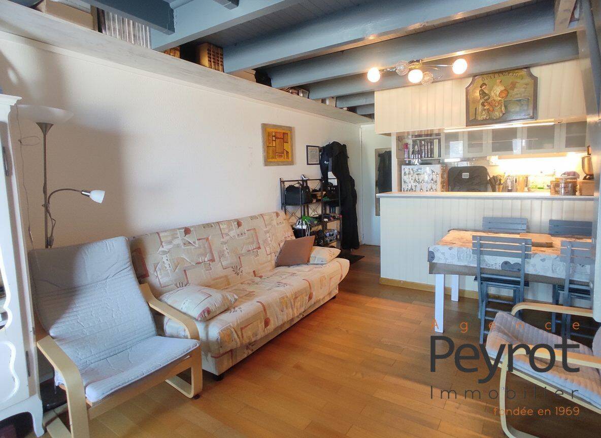 Appartement 4 pièces 42 m² · à Les Angles · 42 m² · 150 000 €