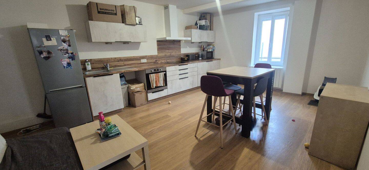Appartement 3 pièces 55 m² · à Le Péage-de-Roussillon · 55,3 m² · 85 000 €