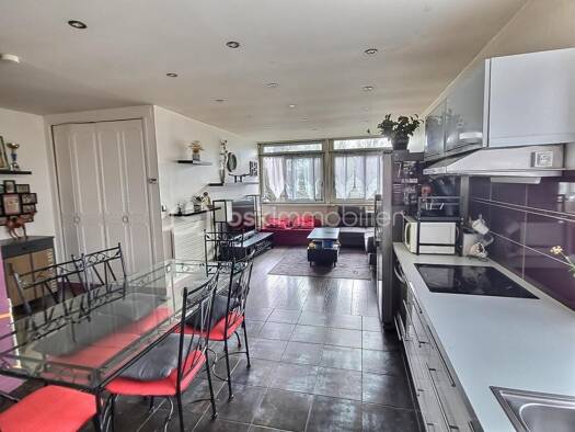 Appartement à vendre 174 900 € 3 pièces 2 chambres 68 m² Étage 1/1 Le Stade Crosne 91560