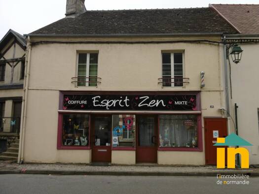 Local commercial à vendre 139 000 € 140 m² de surface de vente Alençon 61170