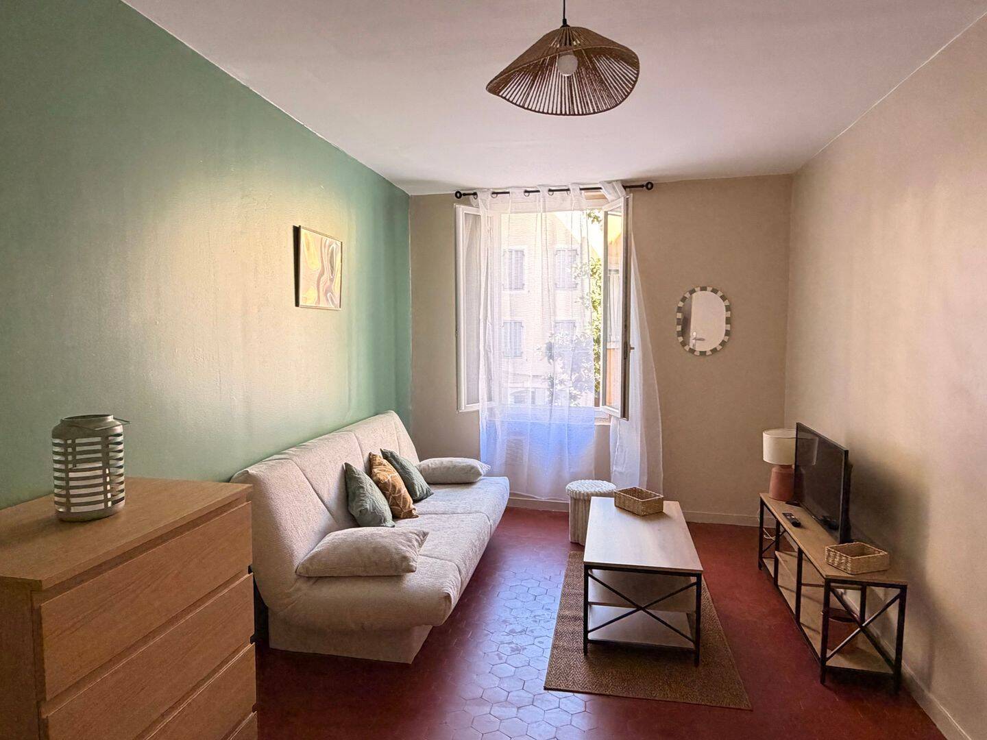 Appartement 1 pièce 28 m² · à Marseille 2ème Arrondissement · 28 m² · 730 €/mois