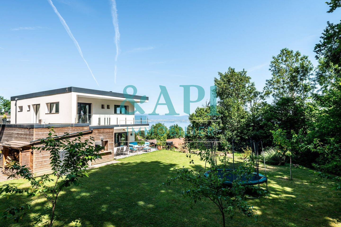 Maison 10 pièces 230 m² · à Neuvecelle · 230 m² · 1 290 000 €