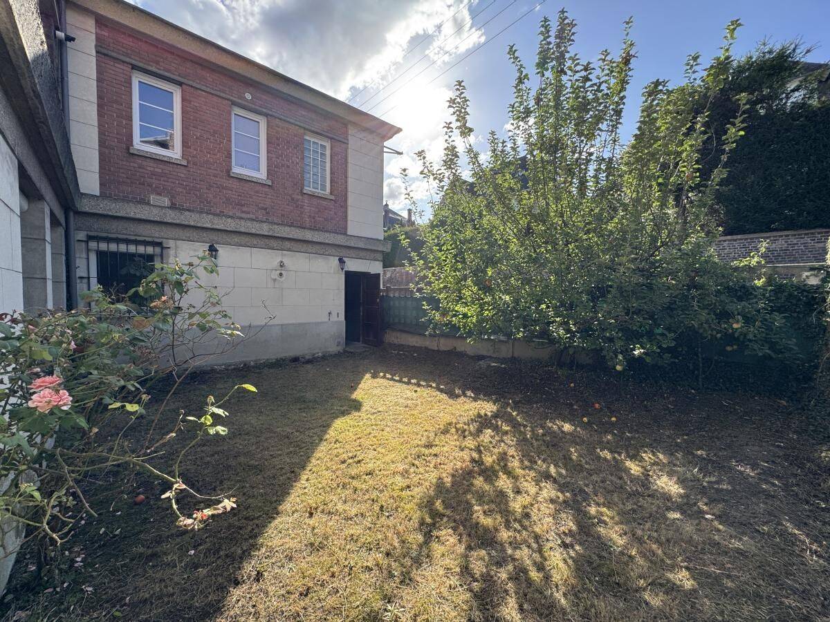 Appartement 72 m² · à Mont-Saint-Aignan · 71,6 m² · 168 000 €