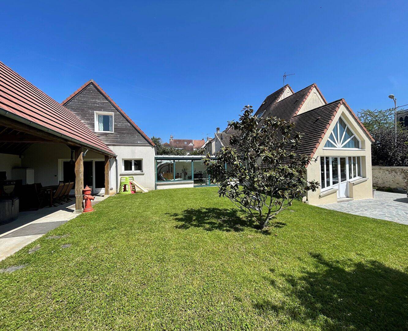 Maison 10 pièces 202 m² · à Château-Thierry · 202 m² · 349 500 €