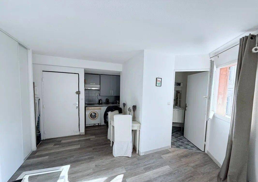 Appartement 2 pièces 26 m² · à Marseille 1er Arrondissement · 26 m² · 820 €