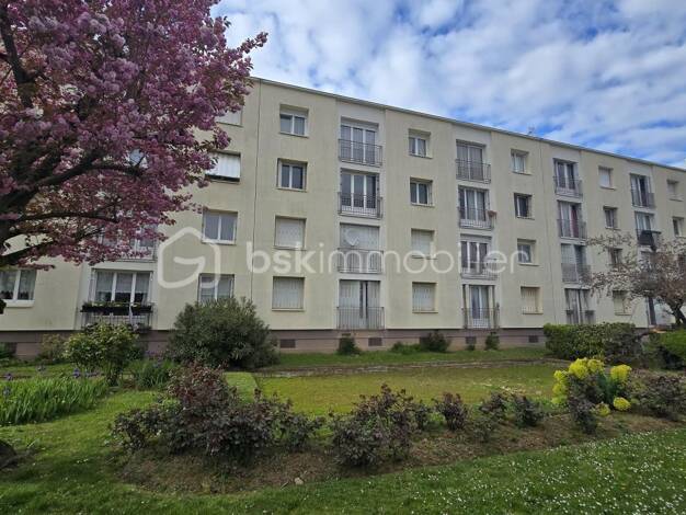 Appartement à vendre 125 000 € 4 pièces 3 chambres 68,6 m² Étage 2/3 Rive Droite-Apport Paris Gare Corbeil-Essonnes 91100