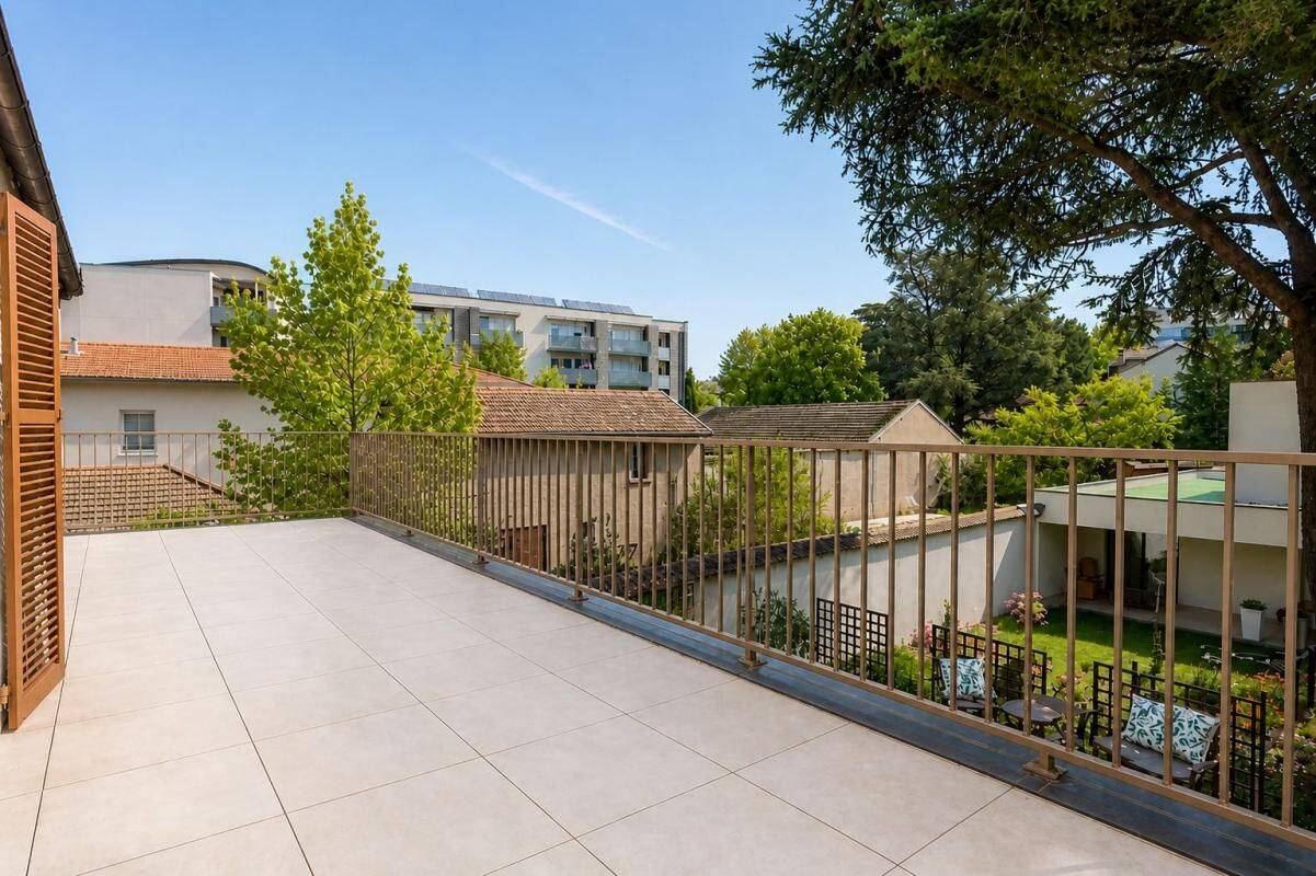 Appartement 2 pièces 50 m² · à Tassin-la-Demi-Lune · 49,7 m² · 320 000 €