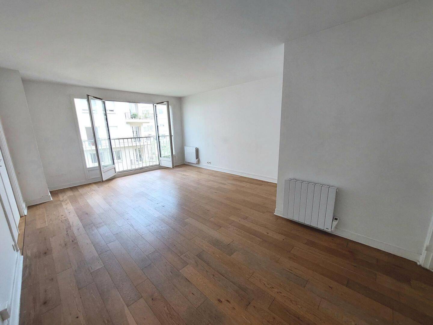 Appartement 3 pièces 68 m² · à Paris 16ème Arrondissement · 68,1 m² · 2 030 €