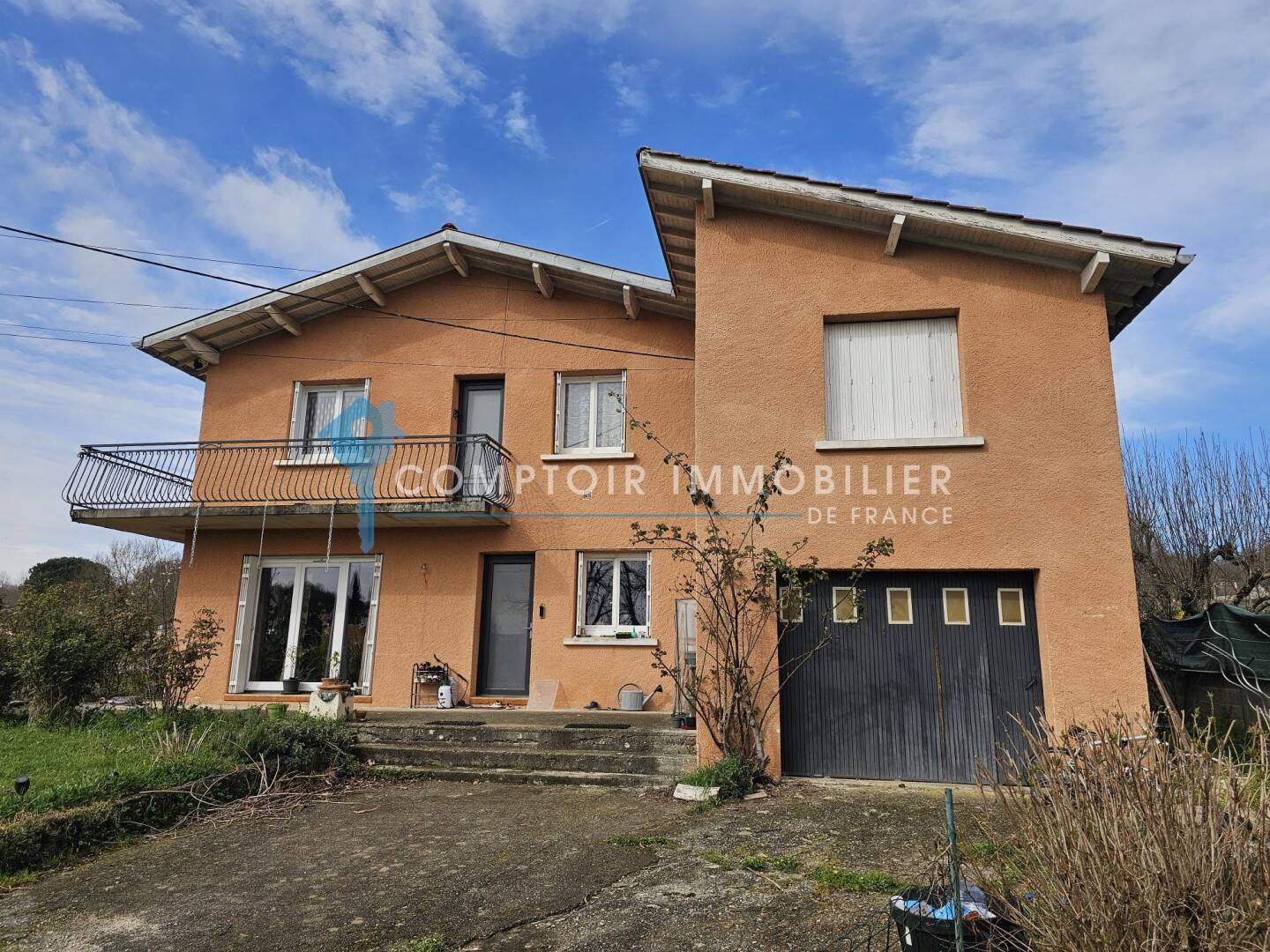Maison 8 pièces 165 m² · à Mane · 165 m² · 182 000 €