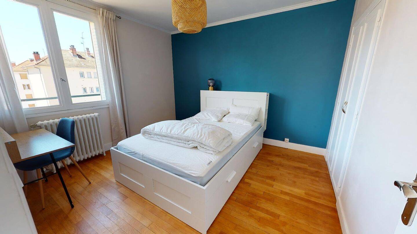 ✨ T3 Rénové & Lumineux – Secteur Drapeau / Tram – Tout équipé + 2 Parkings — 12
