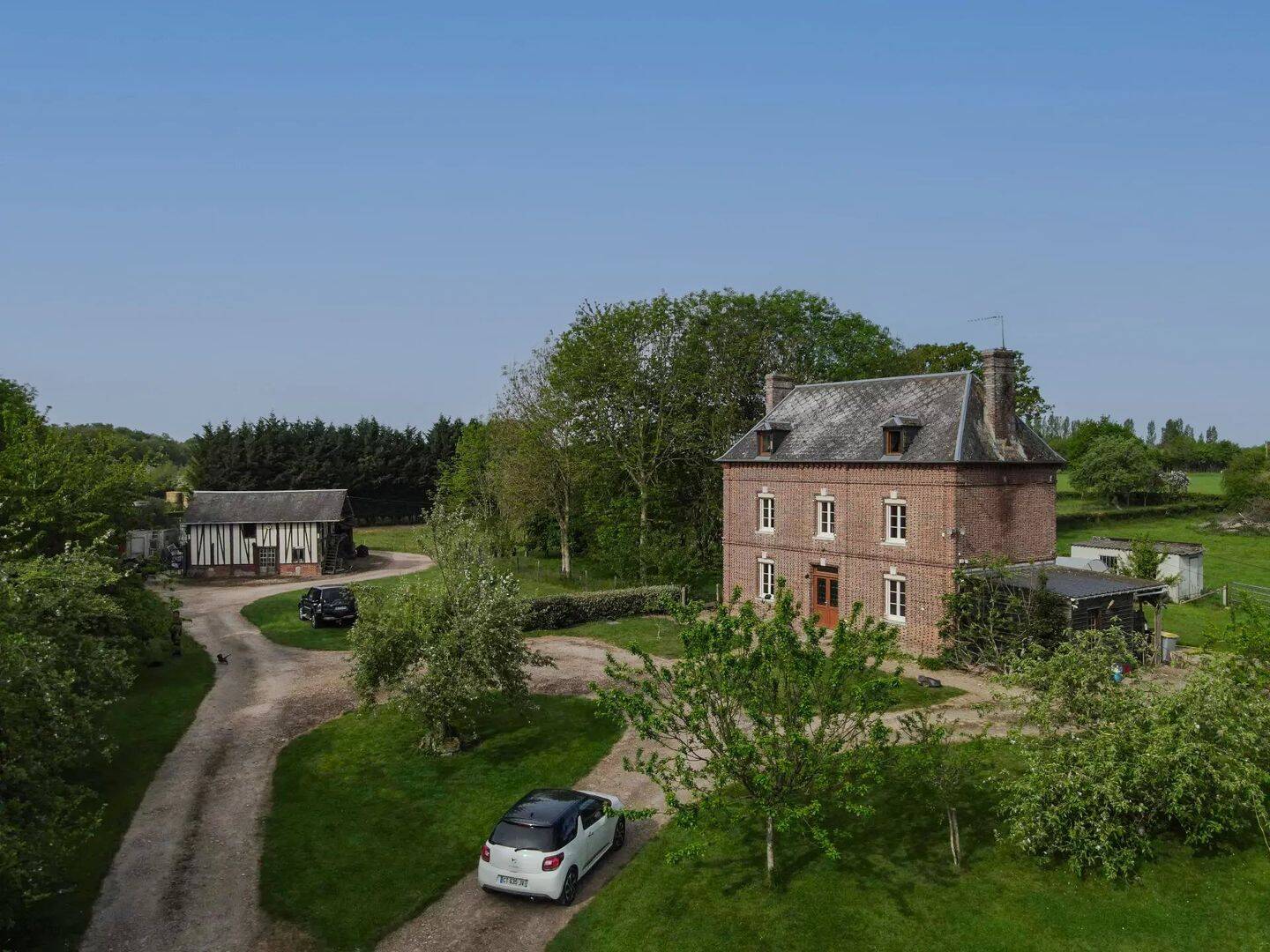 Maison 9 pièces 160 m² · à Bernay · 160 m² · 395 000 €