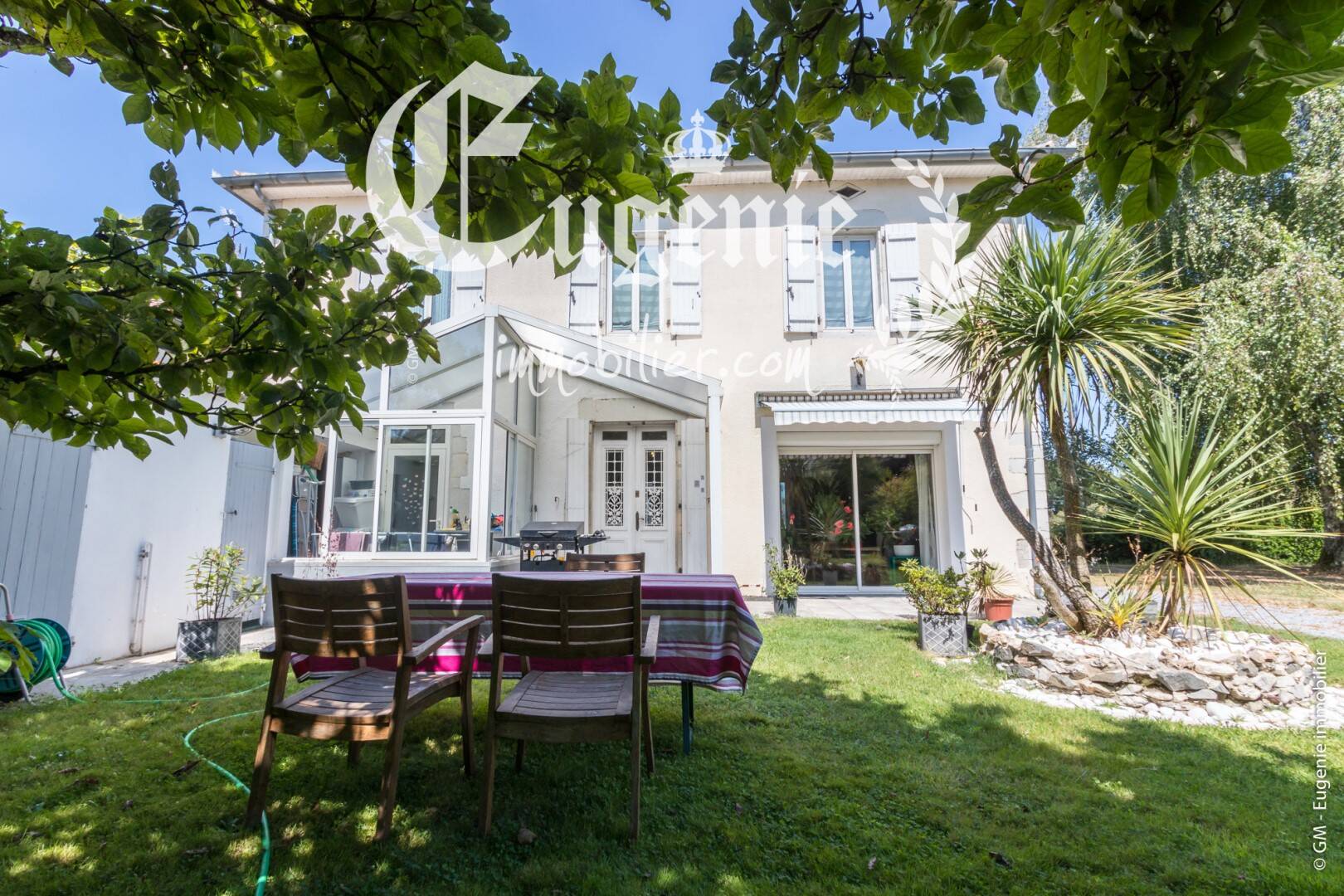 Maison 6 pièces 171 m² · à Dax · 171 m² · 325 000 €