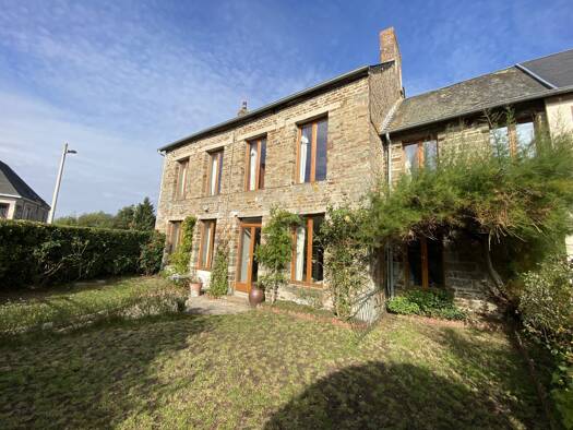 Maison à vendre 246 500 € 5 pièces 3 chambres 125 m² 270 m² de terrain Clécy 14570