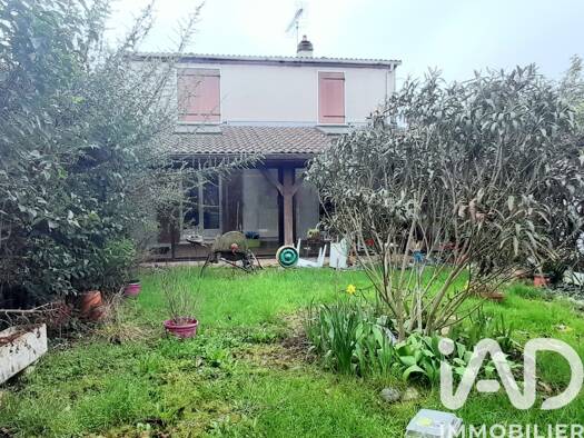 Maison à vendre 189 900 € 5 pièces 3 chambres 107 m² 261 m² de terrain Boé 47550