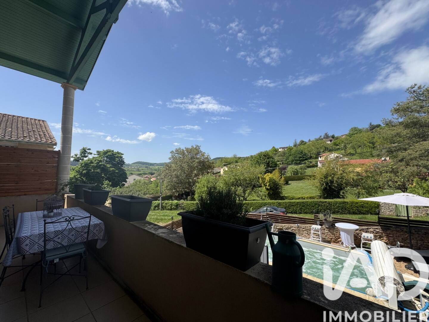 Maison 8 pièces 217 m² · à Cluny · 217 m² · 390 000 €