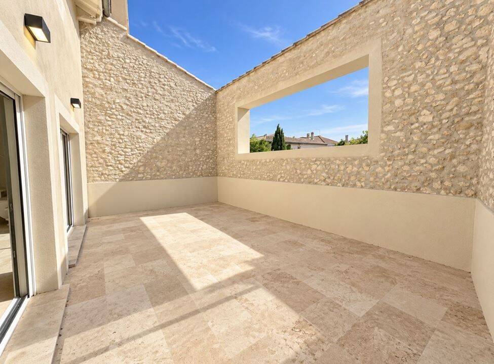Maison 7 pièces 270 m² · à Châteaurenard · 270 m² · 670 000 €