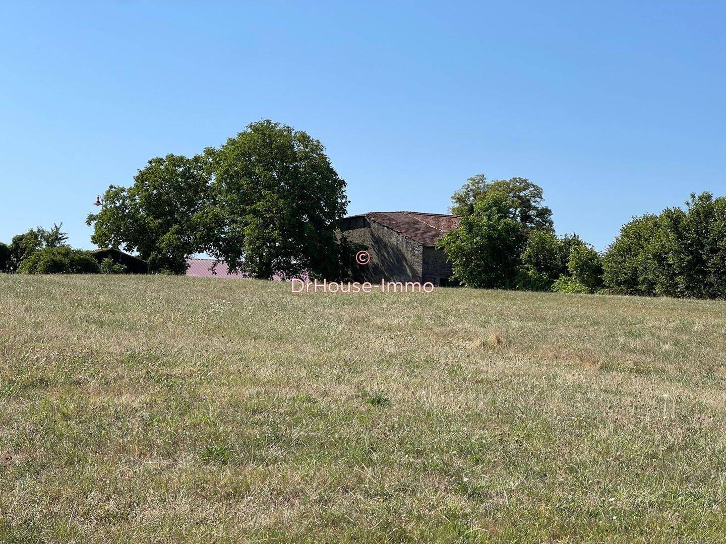 Maison 2 pièces 93 m² · à Jésonville · 93 m² · 85 000 €