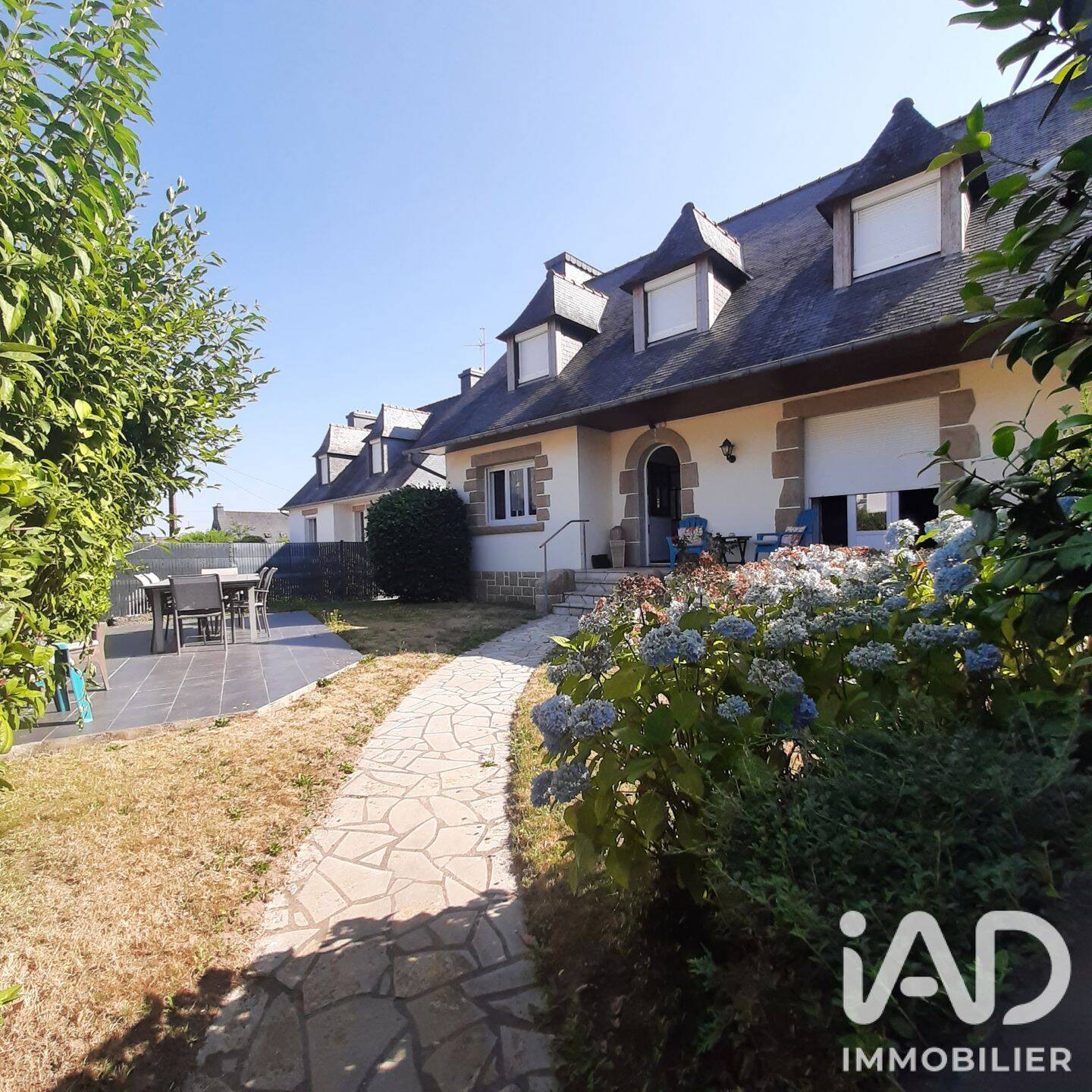 Maison 5 pièces 132 m² · à Rostrenen · 132 m² · 219 000 €
