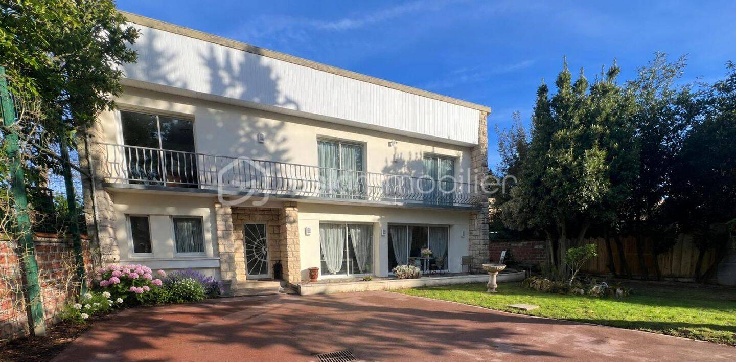 Maison 6 pièces 285 m² · à Villemoisson-sur-Orge · 285 m² · 695 000 €