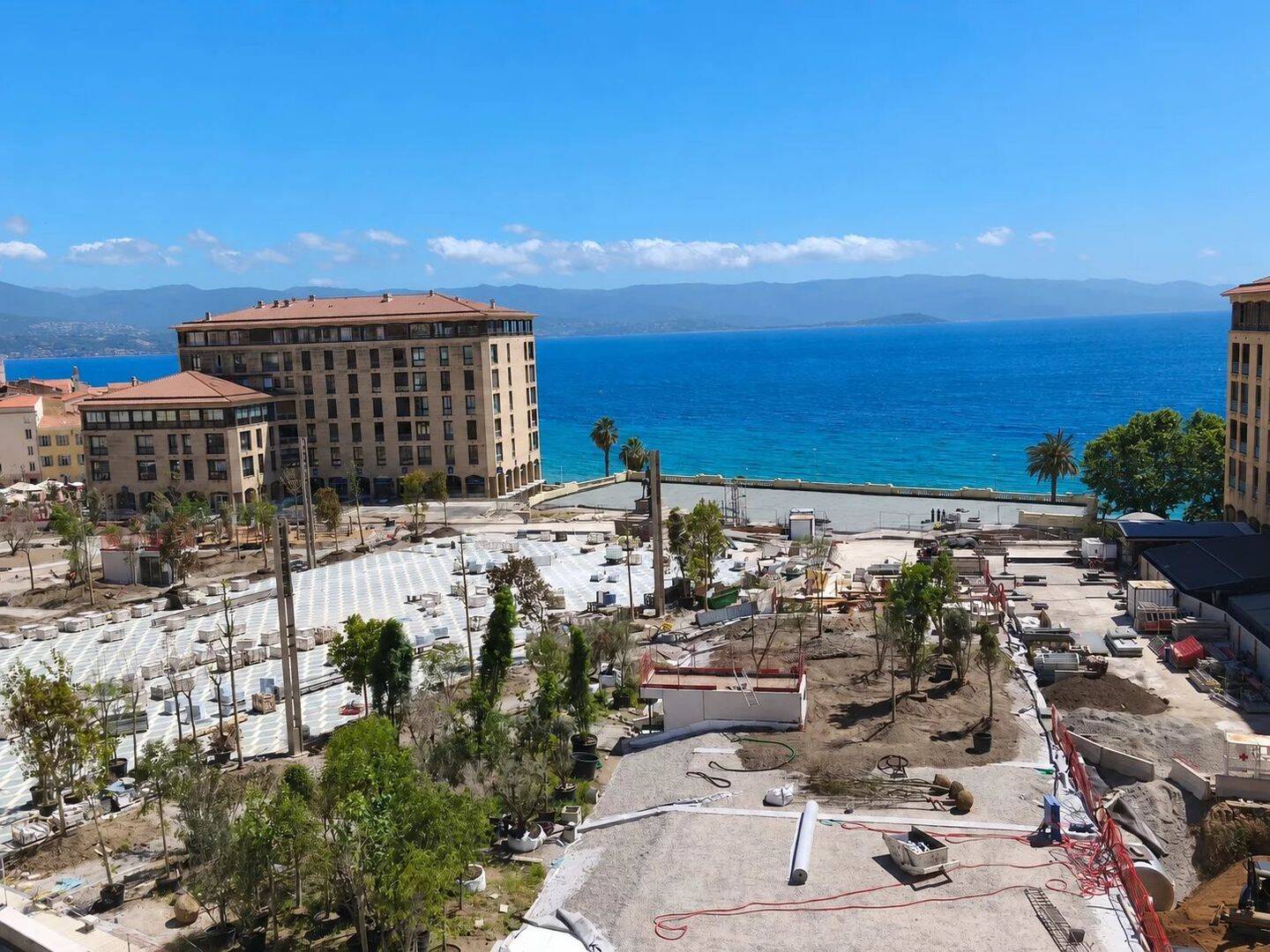 Appartement 3 pièces 118 m² · à Ajaccio · 117,6 m² · 530 000 €