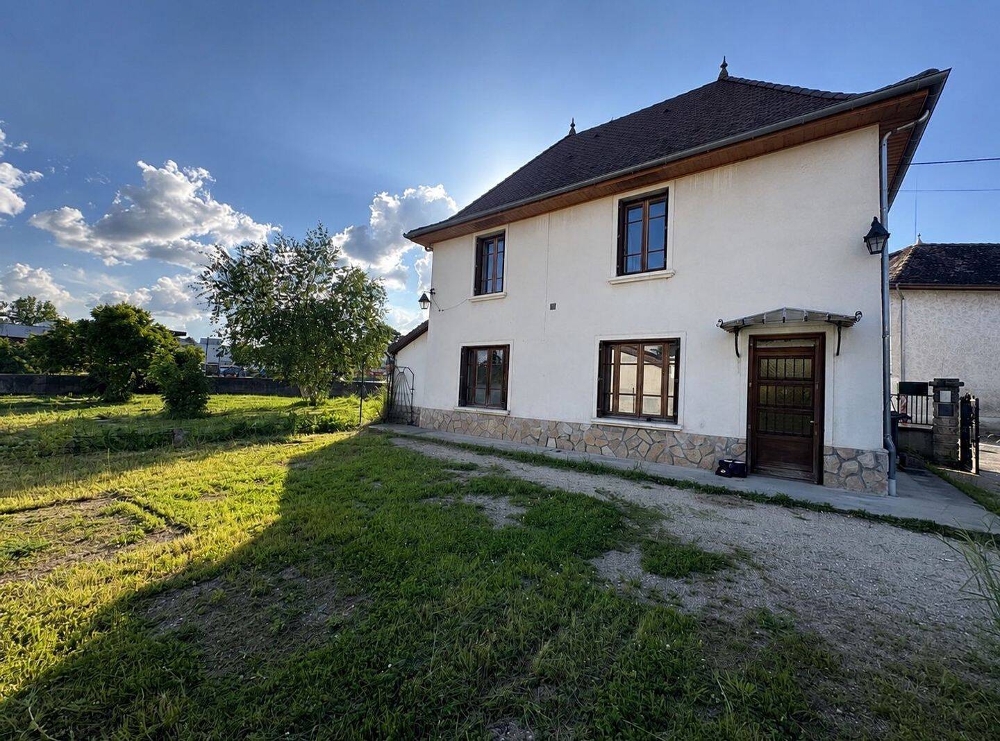 Maison 3 pièces 87 m² · à Les Avenières Veyrins-Thuellin · 87 m² · 210 000 €