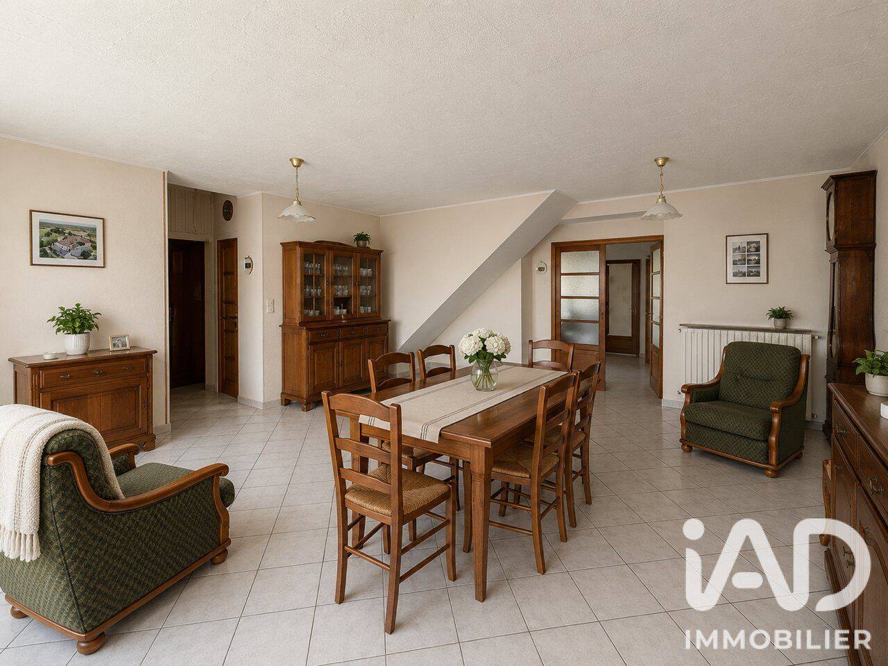 Maison 10 pièces 161 m² · à Pommiers · 161 m² · 102 500 €