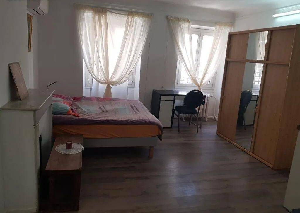 Appartement 1 pièce 25 m² · à Marseille 6ème Arrondissement · 25 m² · 580 €/mois