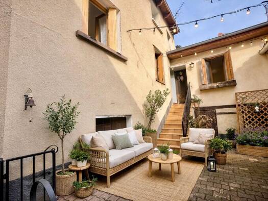 Maison de ville à vendre 200 000 € 4 pièces 3 chambres 100 m² 96 m² de terrain Beauvallon 69700