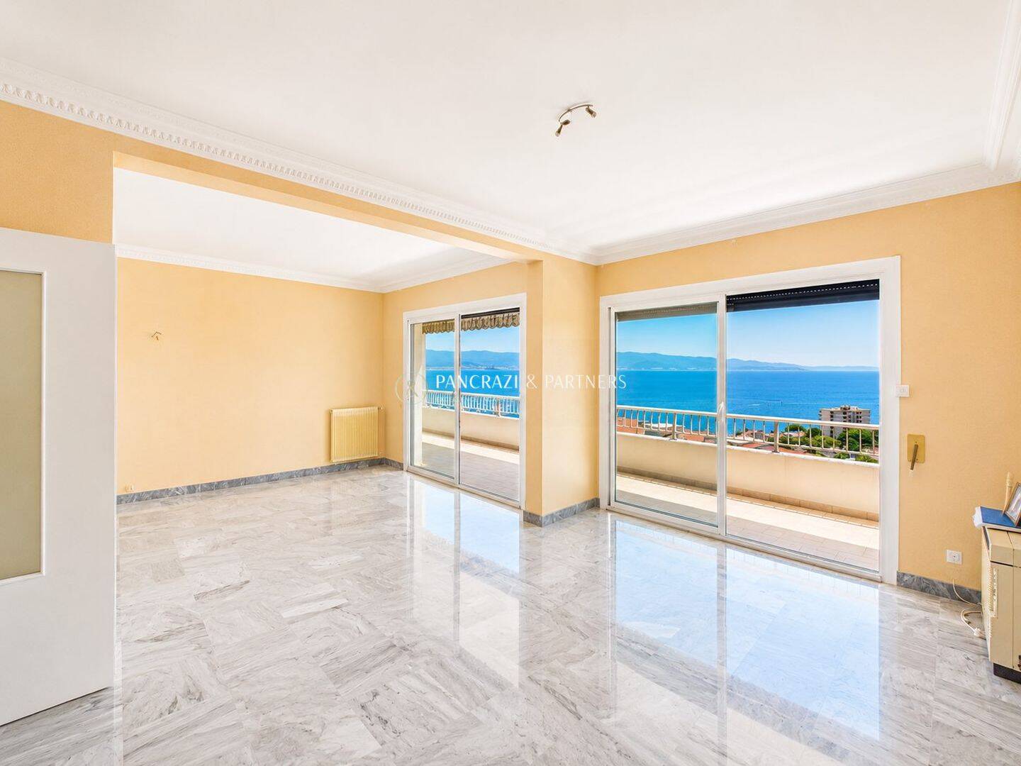 Appartement 3 pièces 110 m² · à Ajaccio · 110 m² · 598 500 €