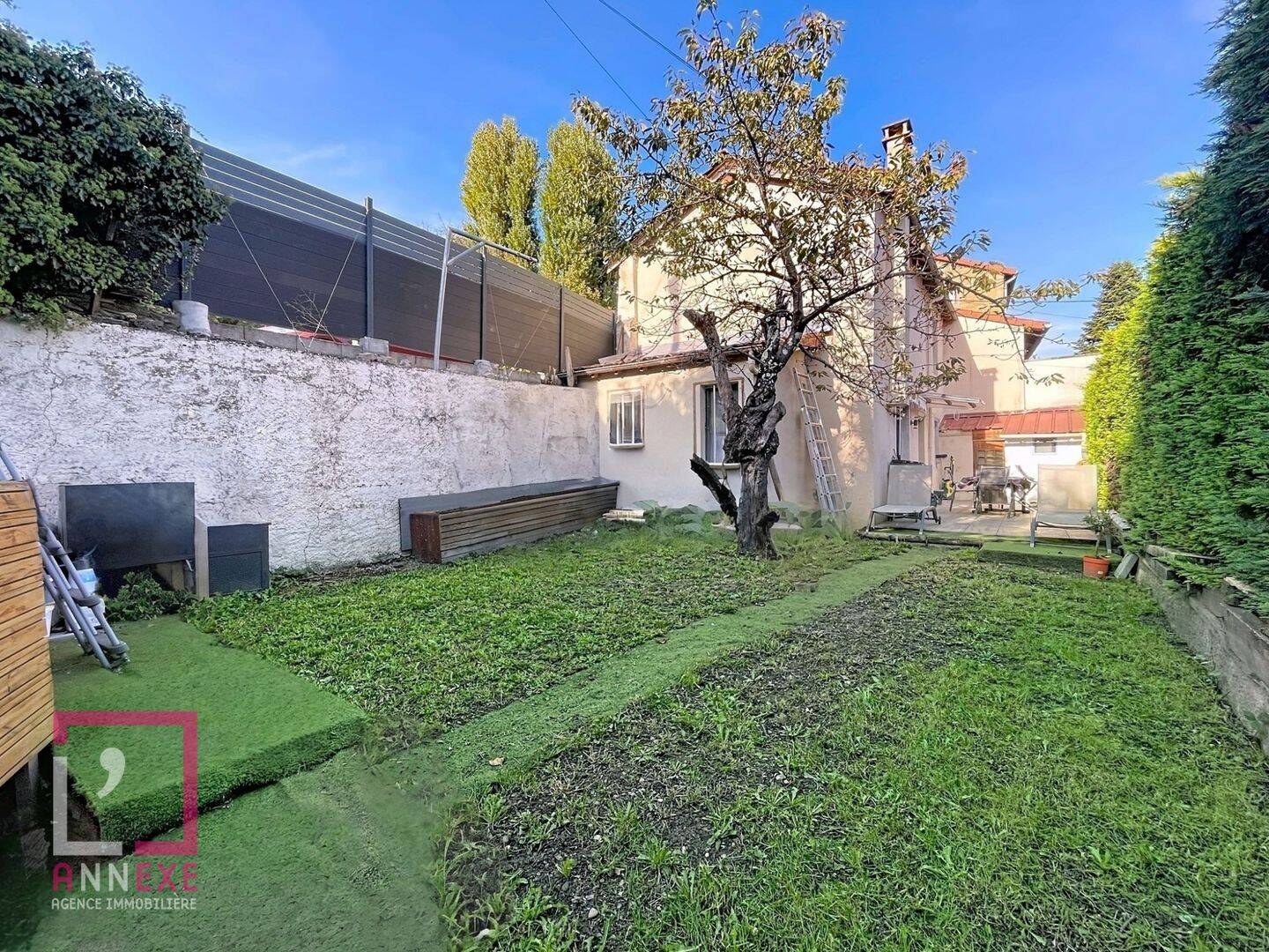 Maison 3 pièces 76 m² · à Neuville-sur-Saône · 76 m² · 275 000 €