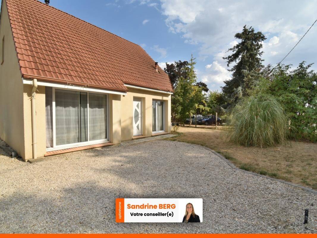 Maison 4 pièces 106 m² · à Mouettes · 106 m² · 230 000 €