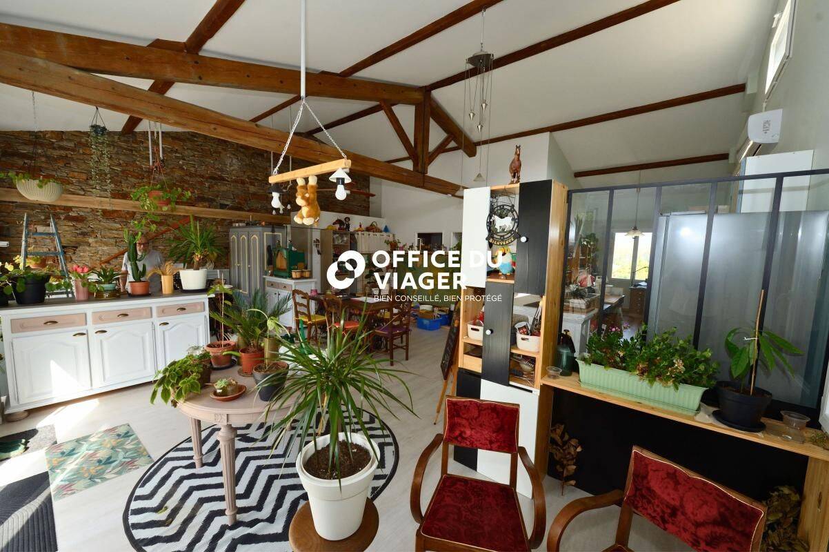 Maison 2 pièces 94 m² · à Mazamet · 94 m² · 54 000 €