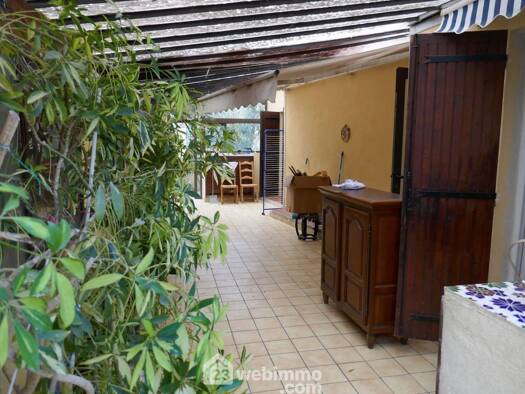 Maison à vendre 300 000 € 10 pièces 8 chambres 200 m² 500 m² de terrain Durance-Baigne Pieds-Hôpital Avignon 84000