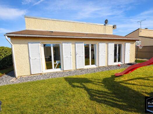 Maison de plain-pied à vendre 342 000 € 5 pièces 3 chambres 109 m² 430 m² de terrain Ouest Nord Othis 77280