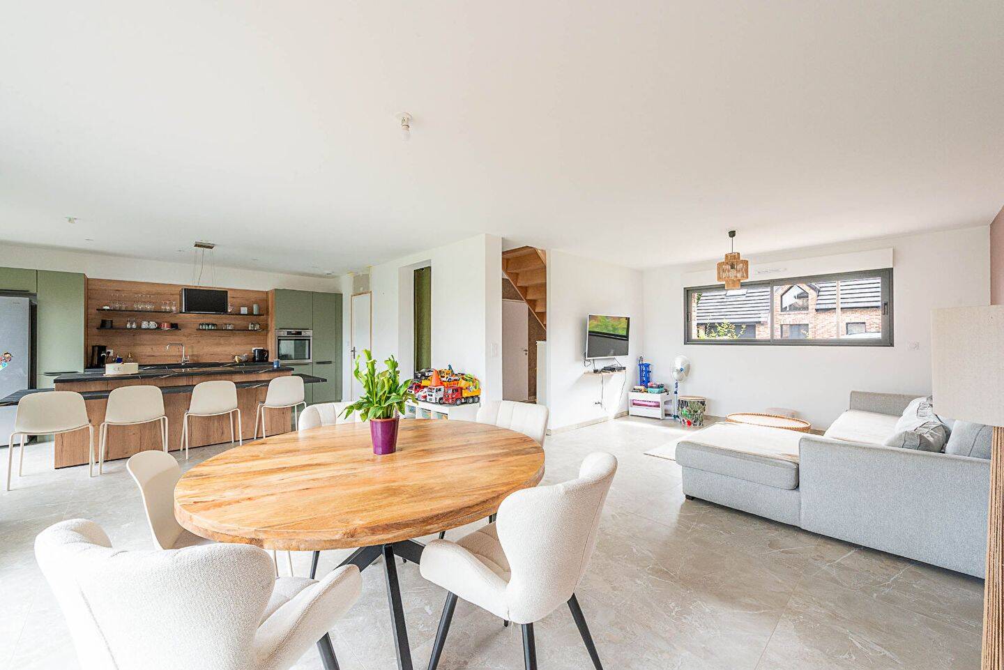 Maison 5 pièces 126 m² · à Maing · 126 m² · 369 900 €