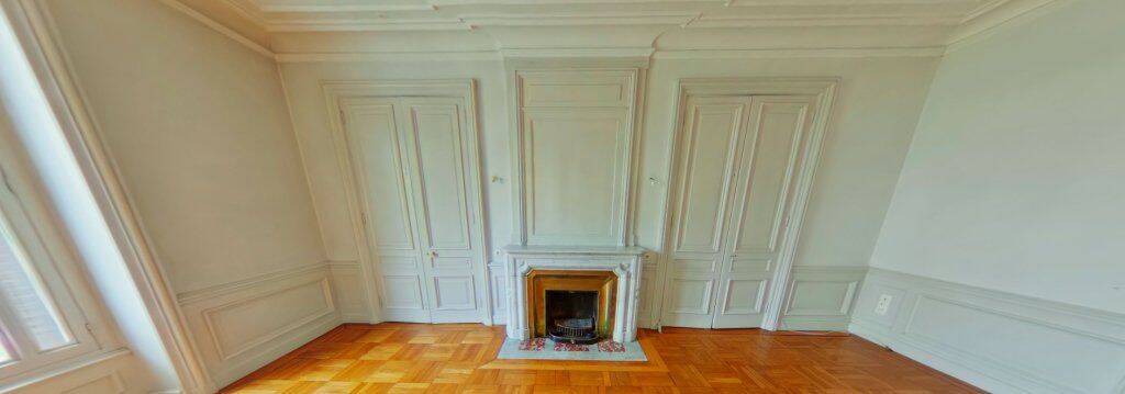 Appartement 7 pièces 220 m² · à Lyon 6ème Arrondissement · 220 m² · 2 875 €/mois